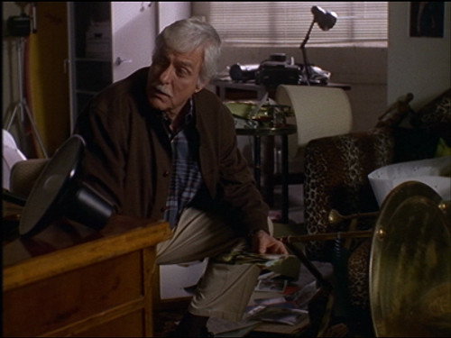 Diagnosis: Murder Season 3 Episode 13 - 35 Millimeter Murder