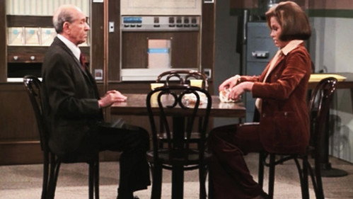 The Mary Tyler Moore Show Season 7 Episode 7 - My Son, the Genius