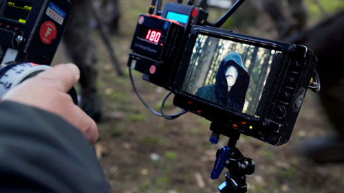 "Look Inside" Episode 2 still