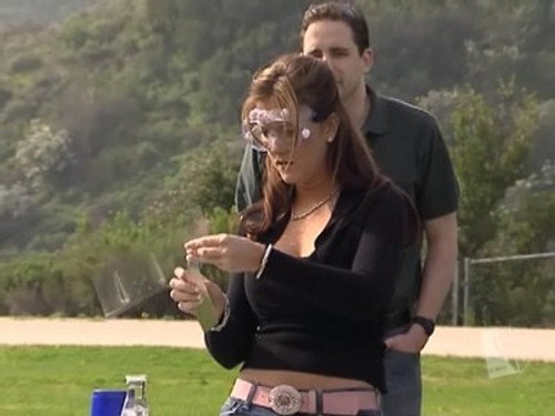 Beauty and the Geek Season 1 Episode 3 - Rockets and Fashion Shows