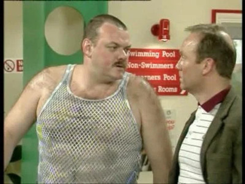 The Brittas Empire Season 4 Episode 8 - High Noon