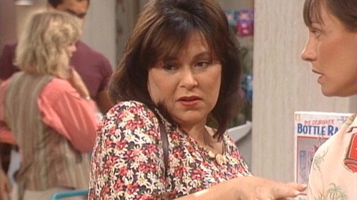 Roseanne Season 8 Episode 1 - Shower the People You Love with Stuff