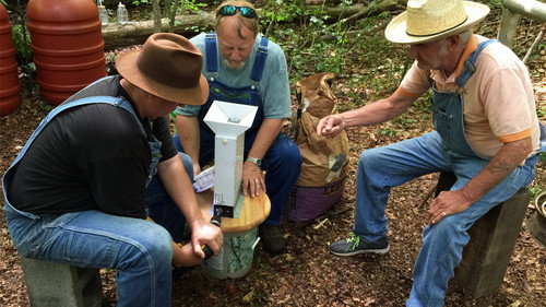 Moonshiners Season 5 Episode 5 - Rain or Shine