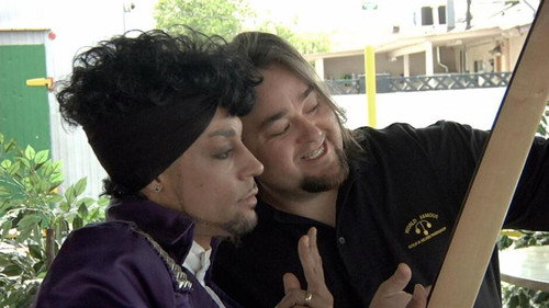 Pawn Stars Season 8 Episode 16 - Chum-parazzi