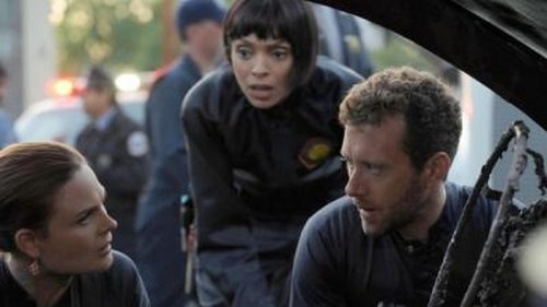 Bones Season 9 Episode 3 - El Carnicero en el Coche
