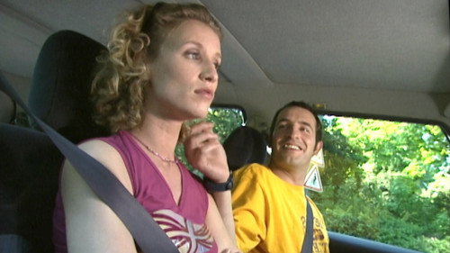 A Guy, a Girl Season 3 Episode 146 - En voiture (7)