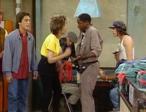 Charles in Charge Season 5 Episode 23 - Almost Family