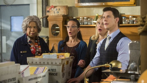 Signed, Sealed, Delivered Season 1 Episode 4 - The Masterpiece