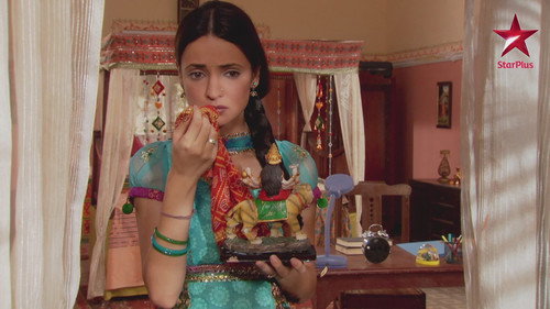 Iss Pyaar Ko Kya Naam Doon? Season 1 Episode 50 - Nani allots task to Lavanya