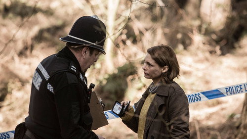 In the Dark Season 1 Episode 1 - Time of Death (1)