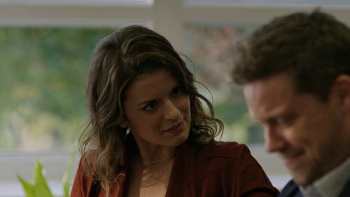 You Me Her Season 4 Episode 1 - Triangular Peg, Meet Round Hole