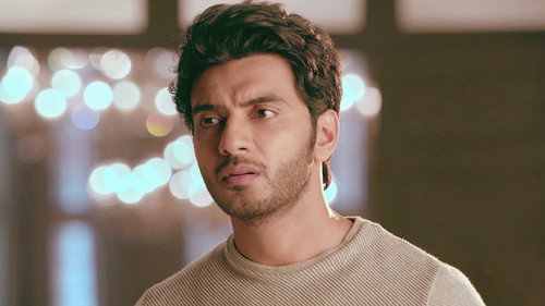 Aman Misunderstands Roshni still