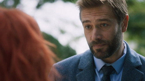 Episode 1061 still