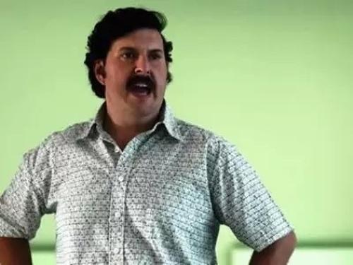 Pablo Escobar: The Drug Lord Season 1 Episode 24 - In search of 'protection' and allies