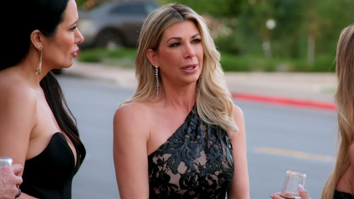 The Real Housewives of Orange County Season 20 Episode 13 - Don't Look Now