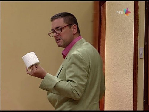 1075 Manje od ljubavi still