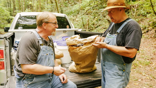 Moonshiners Season 9 Episode 7 - Busted By The Law