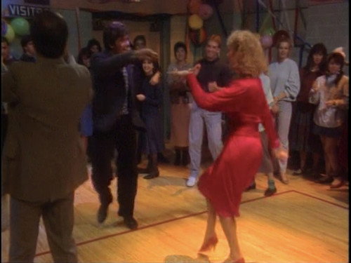 Growing Pains Season 1 Episode 16 - The Seavers vs. the Cleavers