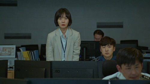 Stranger Season 1 Episode 13 - 0 and 7