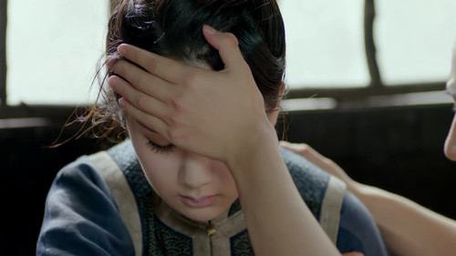 Episode 33 still