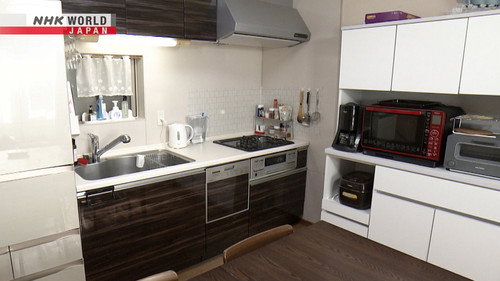 Japanology Plus mini Season 5 Episode 4 - Kitchens