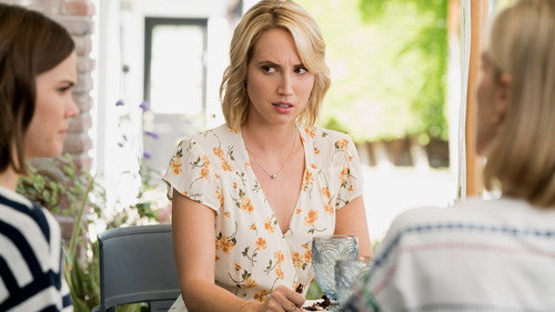 Good Trouble Season 1 Episode 4 - Playing the Game