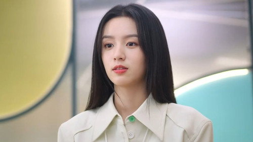 Everyone Loves Me Season 1 Episode 9 - Childhood Friend