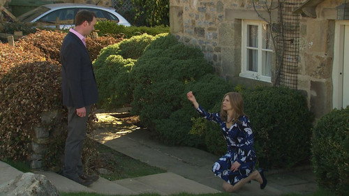 Episode 9052 (Tue 1st Jun 2021) still
