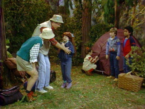 Small Wonder Season 1 Episode 15 - Babes in the Woods