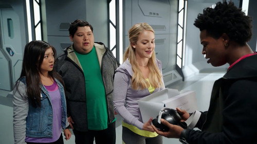 Power Rangers Season 26 Episode 11 - Tools of the Betrayed