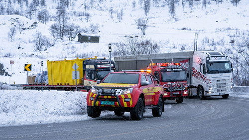 Ice Road Rescue Season 5 Episode 2 - Rookie Challenge