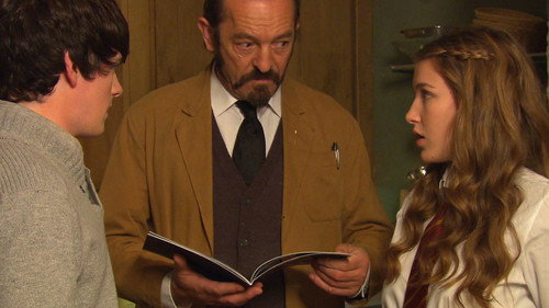 House of Anubis Season 2 Episode 6 - House of Faces
