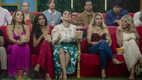 Las recién llegadas buscan ventaja still