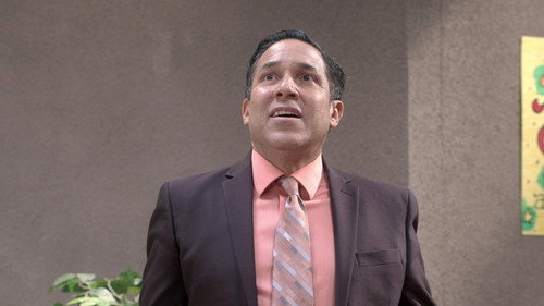 Mr. Iglesias Season 2 Episode 2 - Taming the Carlos