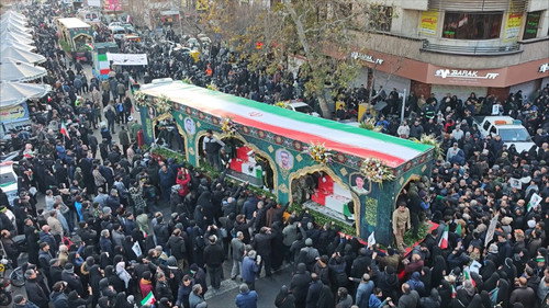 ARTE Reportage Season 28 Episode 4 - Iran Special