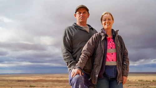 Outback Opal Hunters Season 14 Episode 7 - In the Trenches