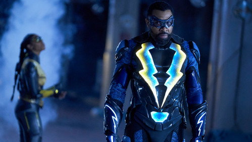 Black Lightning Season 2 Episode 15 - The Book of the Apocalypse: Chapter One: The Alpha