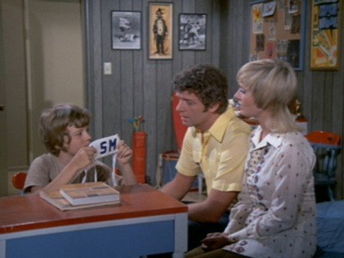 The Brady Bunch Season 4 Episode 14 - Law and Disorder