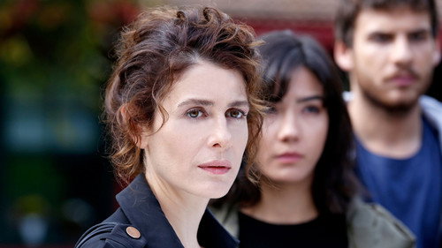 Şahin Tepesi Season 1 Episode 1 - Episode 1