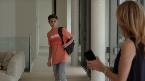 Episode 1242 still