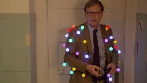 Review Season 1 Episode 8 - Marry, Run, Party