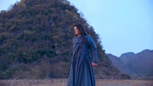 Episode 33 still