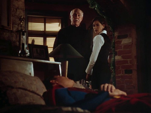 Lois & Clark: The New Adventures of Superman Season 3 Episode 11 - Home Is Where the Hurt Is
