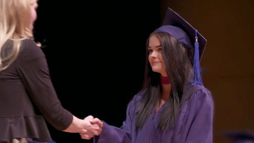Teen Mom: Young + Pregnant Season 1 Episode 11 - Pomp and Circumstance