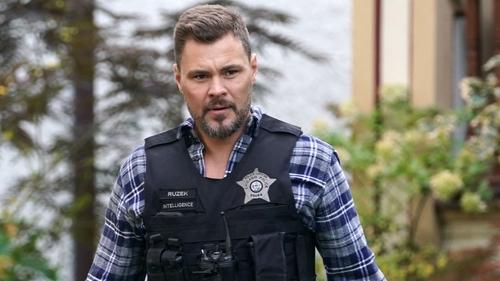 Chicago P.D. Season 10 Episode 8 - Under the Skin