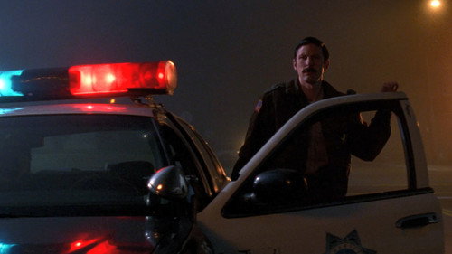 Veronica Mars Season 2 Episode 14 - Versatile Toppings