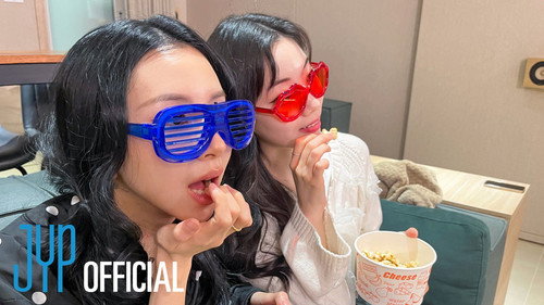 2WICE’s DATE Season 4 Episode 3 - 둡챙 (DUBCHAENG)