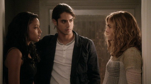Twisted Season 1 Episode 8 - Docu-Trauma