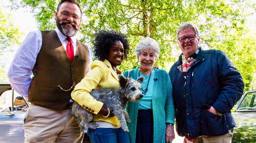 Celebrity Antiques Road Trip Season 7 Episode 18 - Valerie Singleton and Diane Louise Jordan