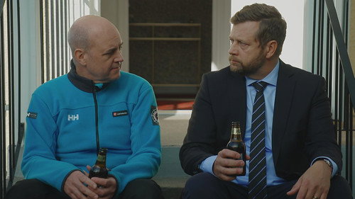 Helt perfekt Season 4 Episode 8 - Episode 8
